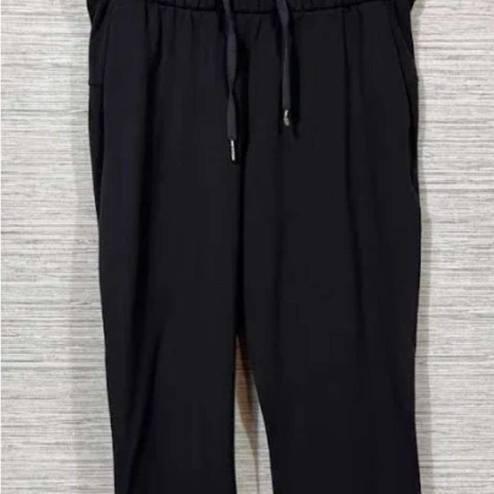Lululemon black dress pants with Drawstring and pocket
